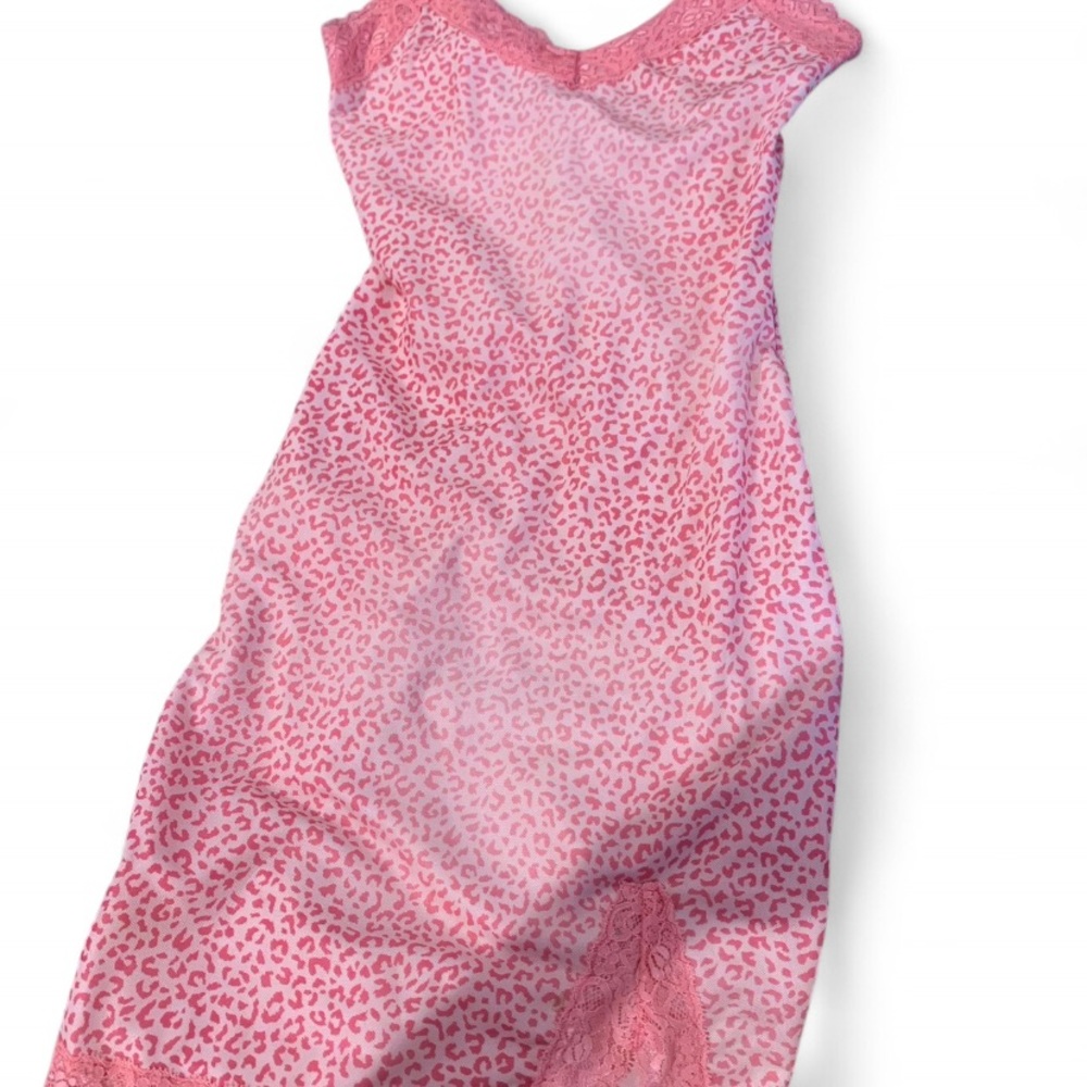 Chic Pink Animal Print Nightgown